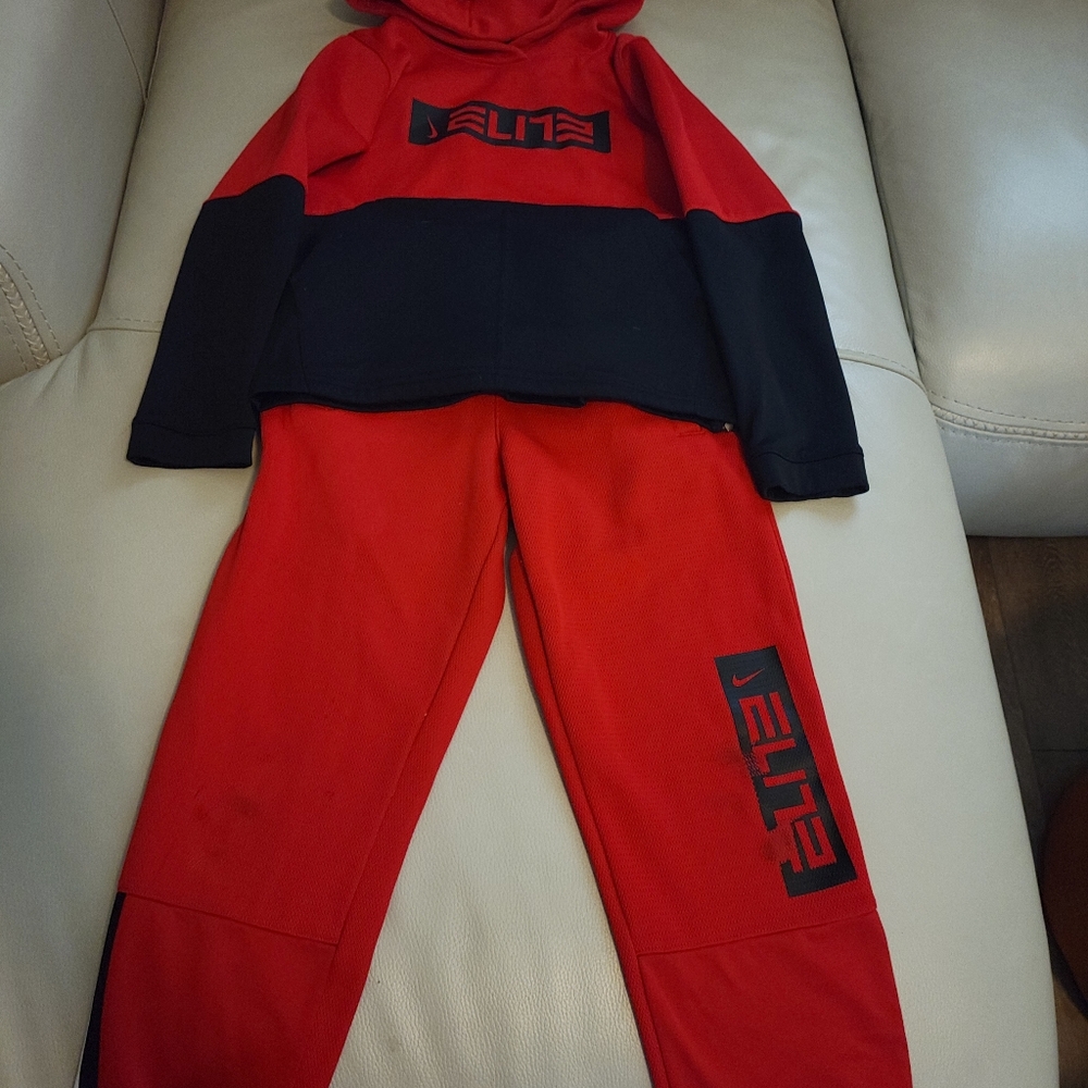 Boys Nike Elite Therma Medium Set Red/Black